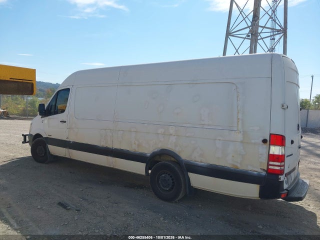 46255406 :رقم المزاد ، WD3PE8DC9E5829544 vin ، 2014 Mercedes-benz Sprinter 2500 High Roof مزاد بيع