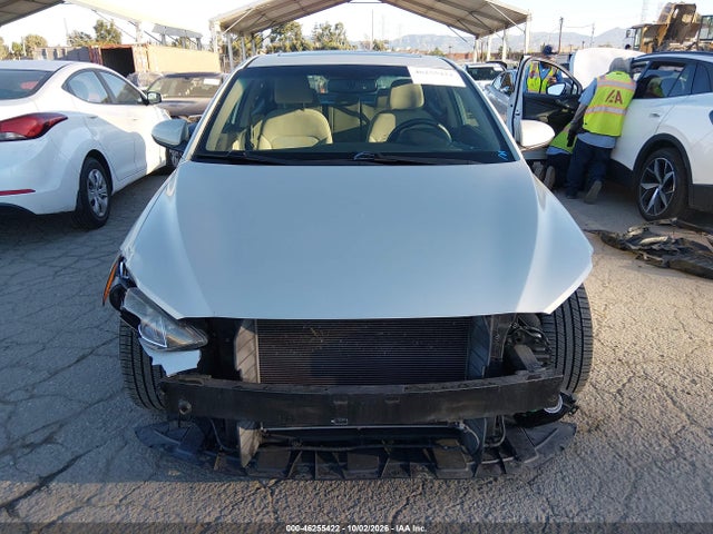KMHD84LF6HU238498 Hyundai Elantra Value Edition