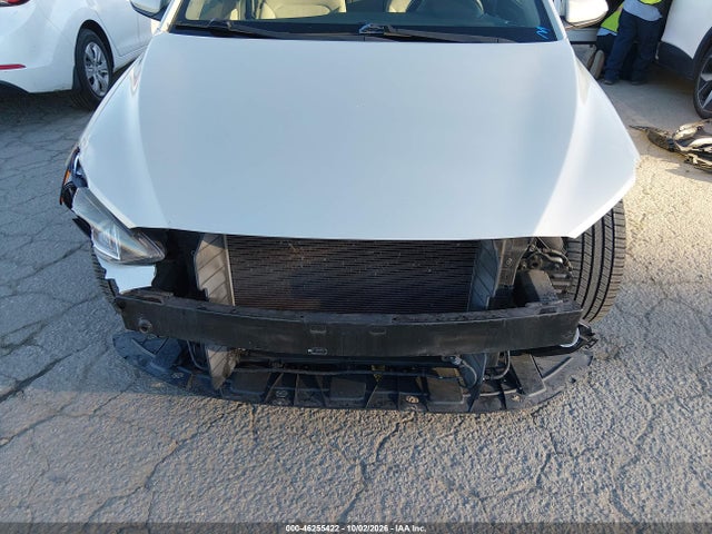KMHD84LF6HU238498 Hyundai Elantra Value Edition