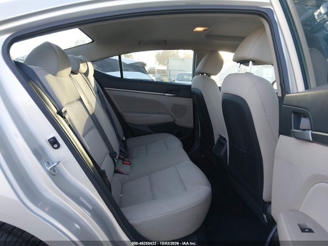 KMHD84LF6HU238498 Hyundai Elantra Value Edition