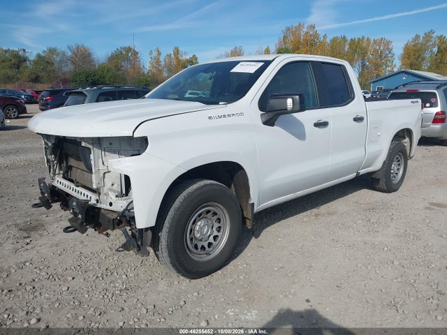 Chevrolet Silverado 1500 4wd Standard Bed Wt 2021 1GCRYAEF9MZ338372 Image 2