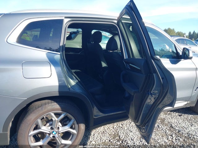 5UX53DP02R9W69047 BMW X3 Xdrive30i