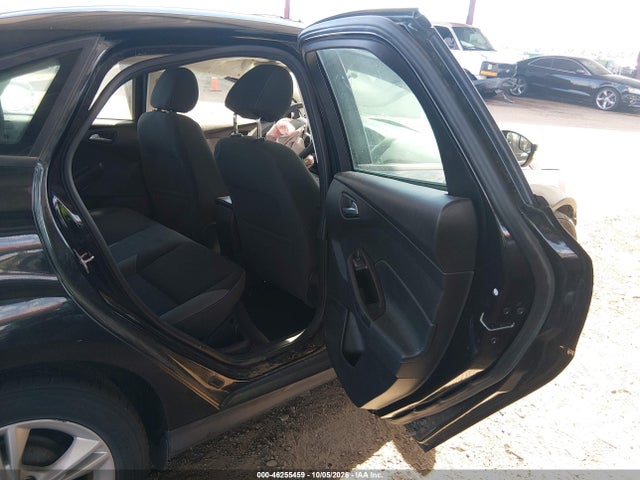 Ford FOCUS SE 2014 1FADP3F27EL397452 Image 8