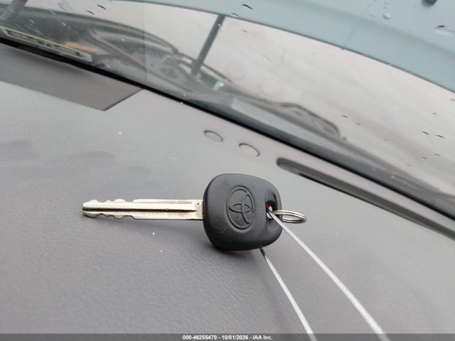46255470 :رقم المزاد ، 4T1BF32K94U063843 vin ، 2004 Toyota Camry Le V6 مزاد بيع