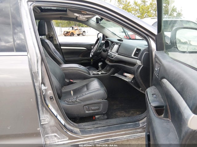 Продаж на аукціоні авто 2017 Toyota Highlander Xle, vin: 5TDJZRFH6HS419703, номер лоту: 46255471