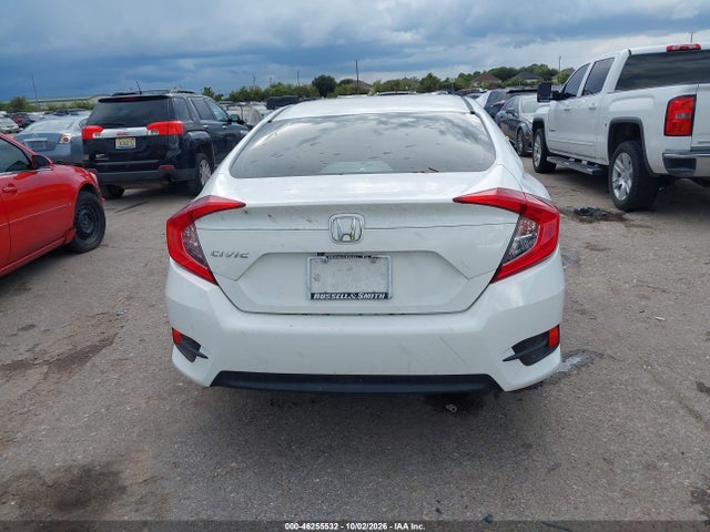 Aukcja sprzedaży 2018 Honda Civic Lx, vin: 2HGFC2F58JH582203, numer aukcji: 46255532