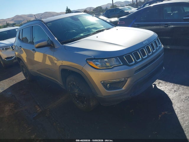 Auction sale of the 2017 Jeep New Compass Latitude 4x4, vin: 3C4NJDBB2HT607301, lot number: 46255538