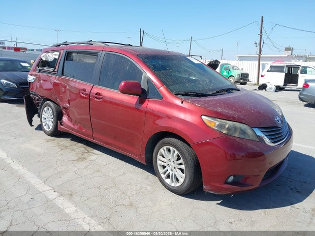 2011 Toyota Sienna Xle V6 მანქანა იყიდება აუქციონზე, vin: 5TDYK3DC3BS020052, აუქციონის ნომერი: 46255546