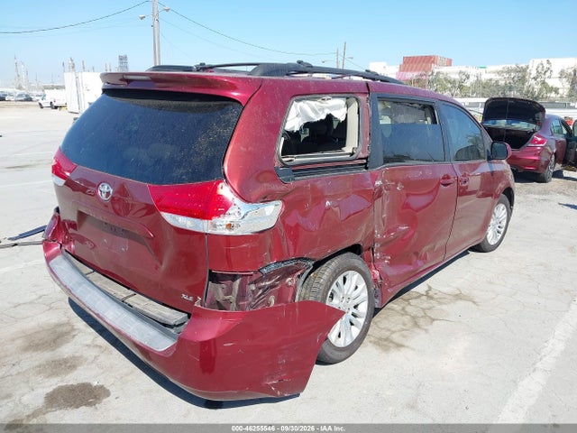 2011 Toyota Sienna Xle V6 მანქანა იყიდება აუქციონზე, vin: 5TDYK3DC3BS020052, აუქციონის ნომერი: 46255546