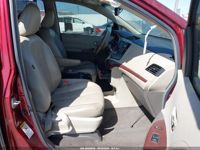 2011 Toyota Sienna Xle V6 მანქანა იყიდება აუქციონზე, vin: 5TDYK3DC3BS020052, აუქციონის ნომერი: 46255546