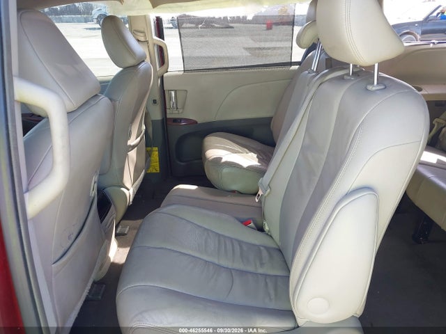 2011 Toyota Sienna Xle V6 მანქანა იყიდება აუქციონზე, vin: 5TDYK3DC3BS020052, აუქციონის ნომერი: 46255546
