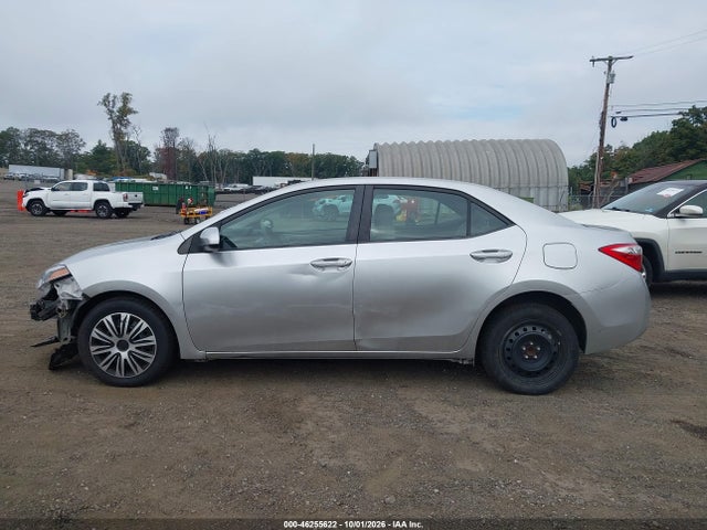2015 Toyota Corolla Le მანქანა იყიდება აუქციონზე, vin: 2T1BURHE5FC320012, აუქციონის ნომერი: 46255622