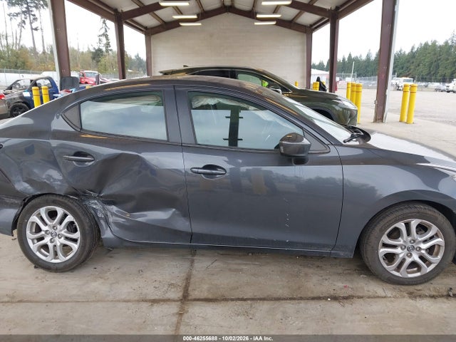 Scion IA 2016 3MYDLBZV5GY126990 Image 13