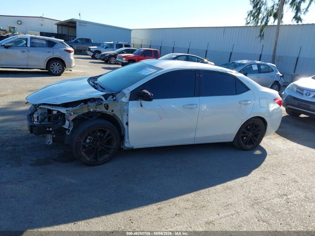 Toyota COROLLA SE 2018 5YFBURHE4JP763793 Image 15
