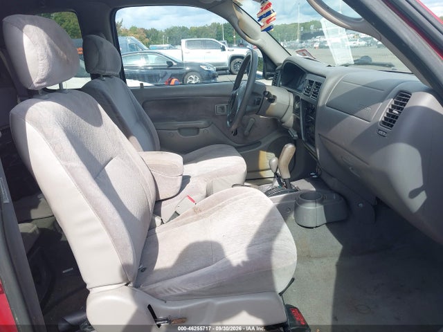 Продажа на аукционе авто 2002 Toyota Tacoma, vin: 5TEWM72N92Z023554, номер лота: 46255717