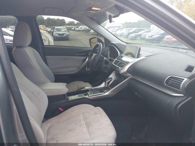 46255723 :رقم المزاد ، JA4AT5AAXKZ020068 vin ، 2019 Mitsubishi Eclipse Cross Se مزاد بيع