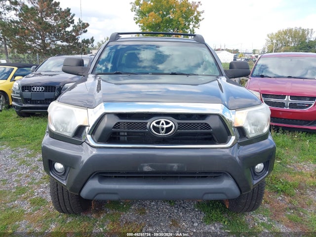 2015 Toyota Tacoma Base V6 მანქანა იყიდება აუქციონზე, vin: 3TMLU4EN0FM176369, აუქციონის ნომერი: 46255724