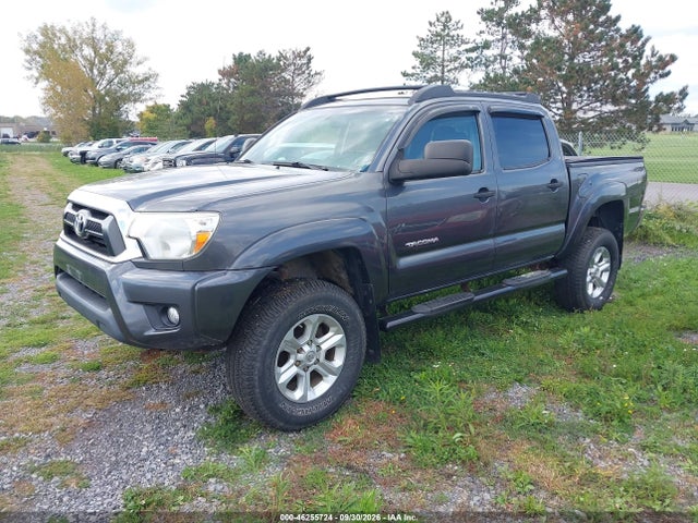 2015 Toyota Tacoma Base V6 მანქანა იყიდება აუქციონზე, vin: 3TMLU4EN0FM176369, აუქციონის ნომერი: 46255724