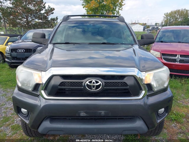 2015 Toyota Tacoma Base V6 მანქანა იყიდება აუქციონზე, vin: 3TMLU4EN0FM176369, აუქციონის ნომერი: 46255724
