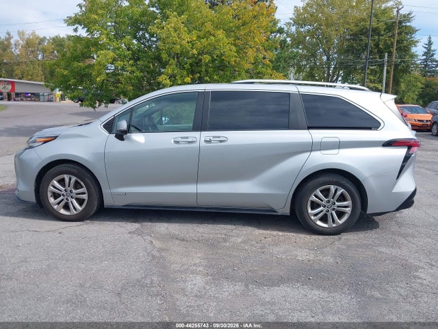Продажа на аукционе авто 2021 Toyota Sienna Platinum, vin: 5TDESKFC0MS004730, номер лота: 46255743