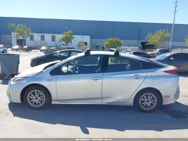 Продаж на аукціоні авто 2020 Toyota Prius Prime Le, vin: JTDKARFP6L3140328, номер лоту: 46255791