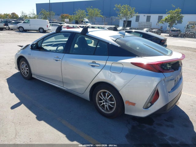 Продаж на аукціоні авто 2020 Toyota Prius Prime Le, vin: JTDKARFP6L3140328, номер лоту: 46255791