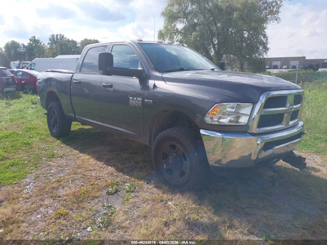 46255816 :رقم المزاد ، 3C6TR5CT1GG102667 vin ، 2016 Ram 2500 Tradesman مزاد بيع