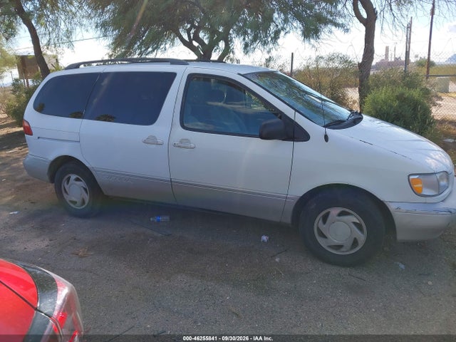 46255841 :رقم المزاد ، 4T3ZF13C9YU190650 vin ، 2000 Toyota Sienna Xle مزاد بيع