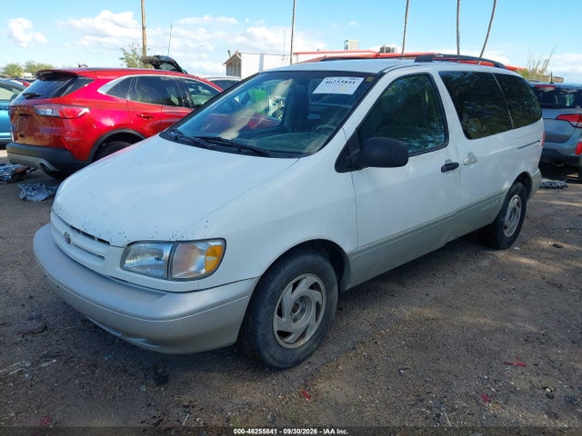 46255841 :رقم المزاد ، 4T3ZF13C9YU190650 vin ، 2000 Toyota Sienna Xle مزاد بيع
