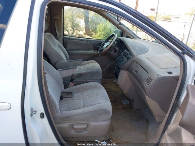 46255841 :رقم المزاد ، 4T3ZF13C9YU190650 vin ، 2000 Toyota Sienna Xle مزاد بيع
