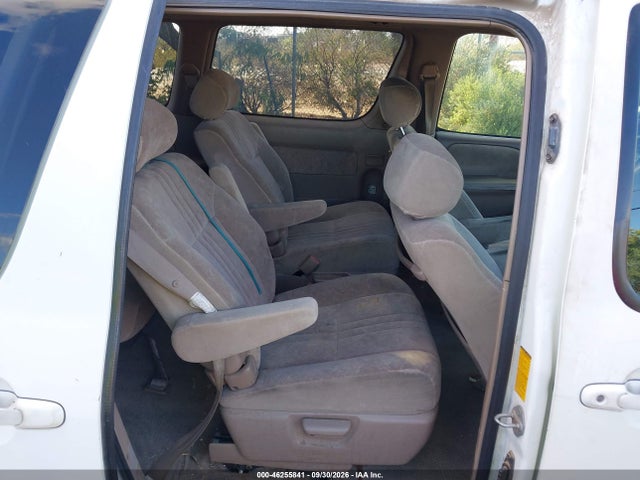 46255841 :رقم المزاد ، 4T3ZF13C9YU190650 vin ، 2000 Toyota Sienna Xle مزاد بيع