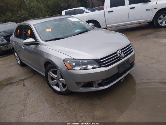 2012 Volkswagen Passat 2.5l Se მანქანა იყიდება აუქციონზე, vin: 1VWBH7A30CC016265, აუქციონის ნომერი: 46255854