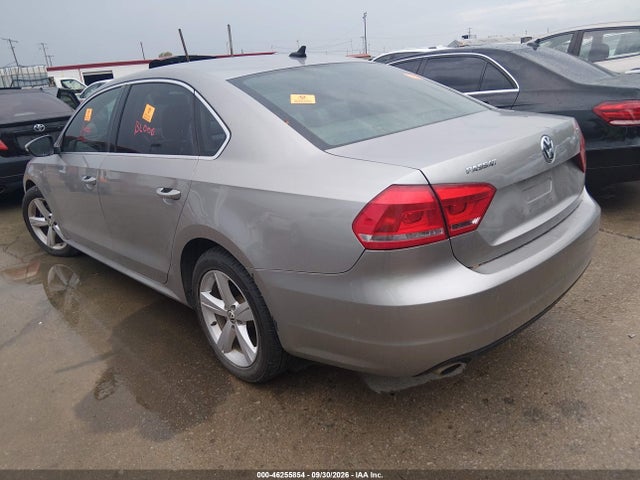 46255854 :رقم المزاد ، 1VWBH7A30CC016265 vin ، 2012 Volkswagen Passat 2.5l Se مزاد بيع