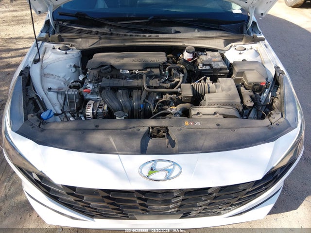 5NPLS4AG9NH063313 Hyundai ELANTRA SEL