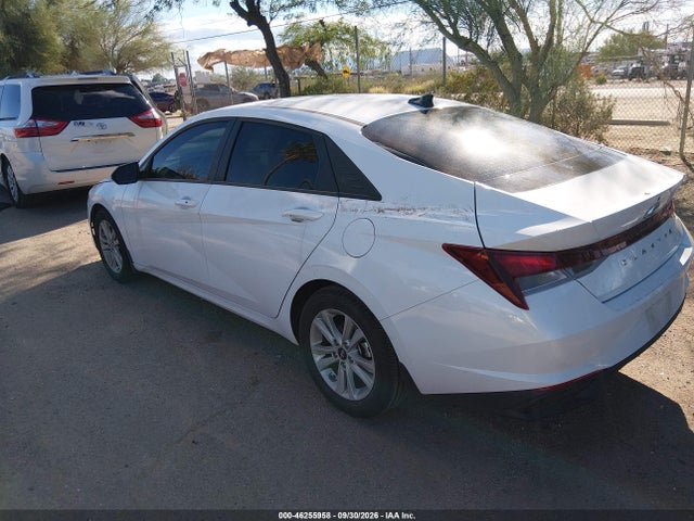 5NPLS4AG9NH063313 Hyundai ELANTRA SEL