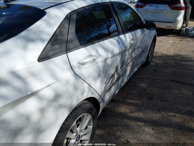 5NPLS4AG9NH063313 Hyundai ELANTRA SEL