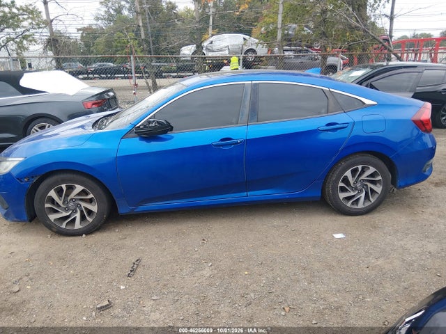 Продаж на аукціоні авто 2018 Honda Civic Ex, vin: 2HGFC2F7XJH507195, номер лоту: 46256009