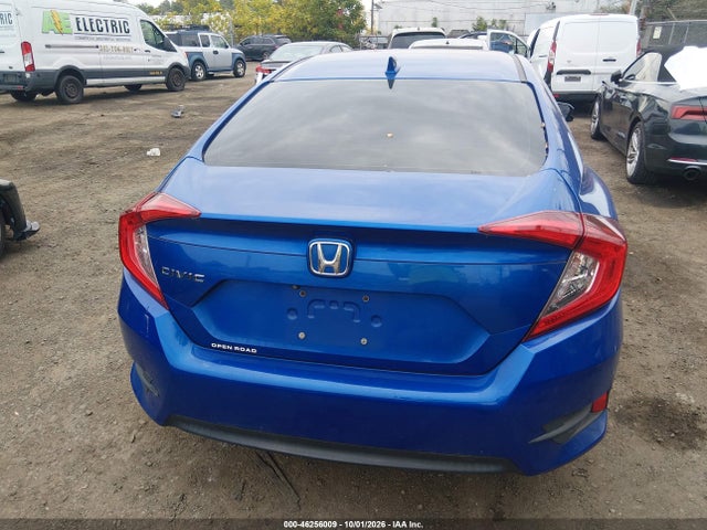 Продаж на аукціоні авто 2018 Honda Civic Ex, vin: 2HGFC2F7XJH507195, номер лоту: 46256009