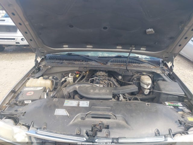 Продажа на аукционе авто 2003 Chevrolet Tahoe Lt, vin: 1GNEC13Z33J101021, номер лота: 46256050