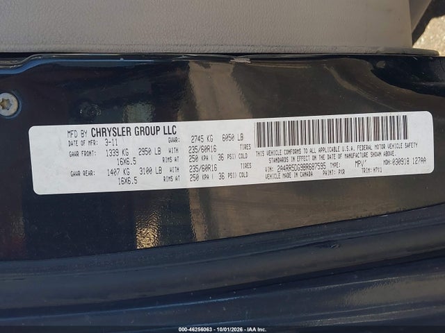 46256063 :رقم المزاد ، 2A4RR5DG9BR687595 vin ، 2011 Chrysler Town & Country Touring مزاد بيع