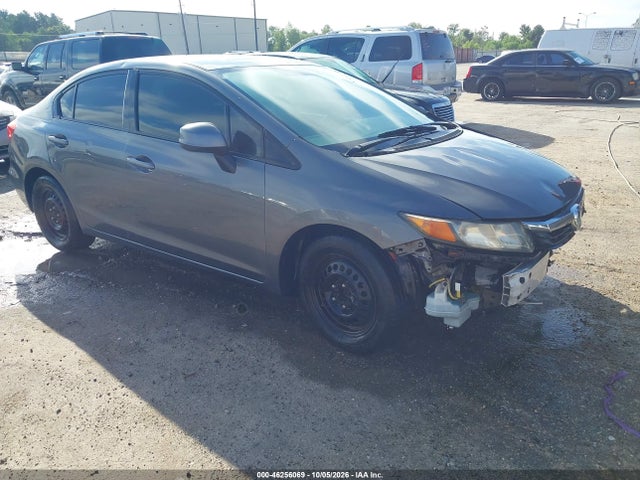 Auction sale of the 2012 Honda Civic Lx, vin: 2HGFB2F56CH317642, lot number: 46256069