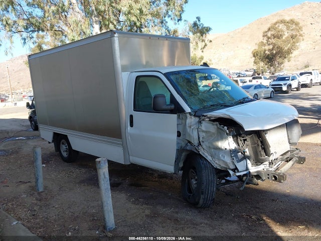 2025 Chevrolet Express Cutaway Work Van მანქანა იყიდება აუქციონზე, vin: 1HA0GSF79SN002732, აუქციონის ნომერი: 46256110
