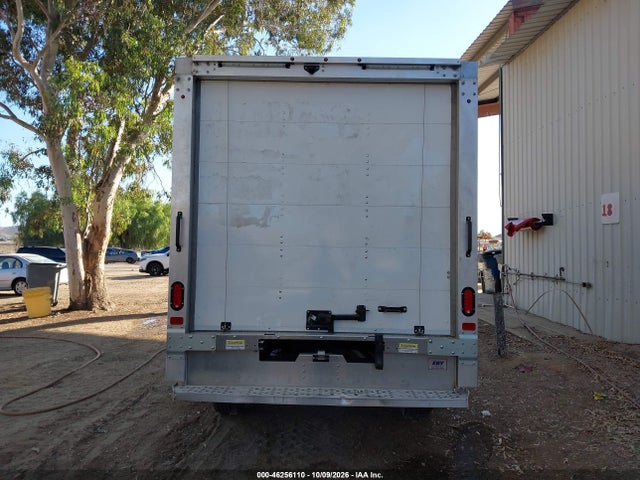 2025 Chevrolet Express Cutaway Work Van მანქანა იყიდება აუქციონზე, vin: 1HA0GSF79SN002732, აუქციონის ნომერი: 46256110