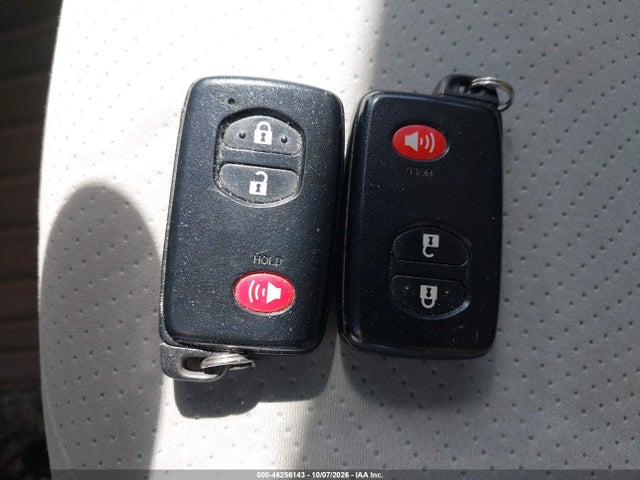 46256143 :رقم المزاد ، JTDKN3DU6D5672923 vin ، 2013 Toyota Prius Two مزاد بيع