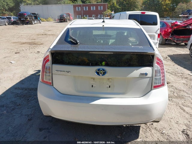46256143 :رقم المزاد ، JTDKN3DU6D5672923 vin ، 2013 Toyota Prius Two مزاد بيع