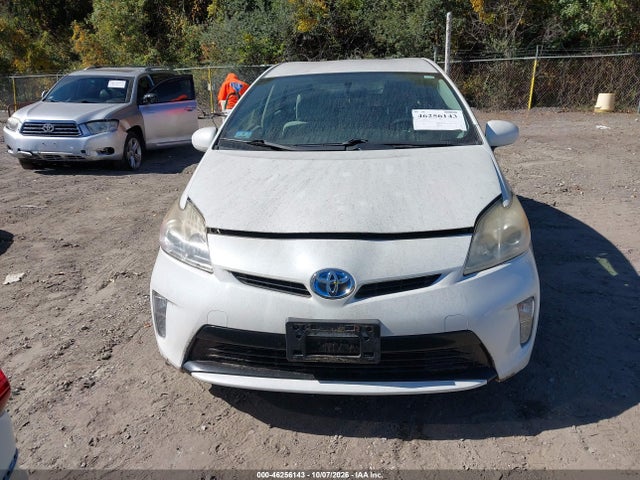 46256143 :رقم المزاد ، JTDKN3DU6D5672923 vin ، 2013 Toyota Prius Two مزاد بيع
