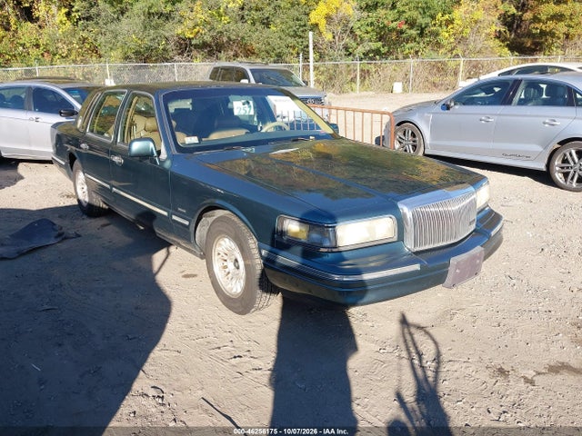 Aukcja sprzedaży 1996 Lincoln Town Car Executive, vin: 1LNLM81W5TY709298, numer aukcji: 46256175