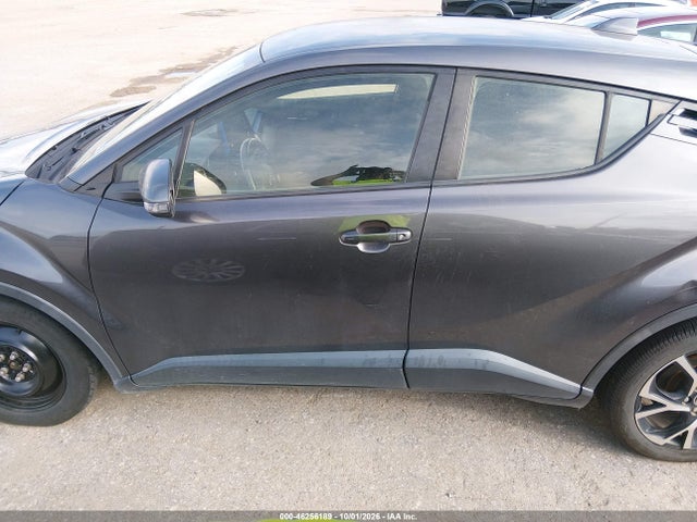 2020 Toyota C-hr Xle მანქანა იყიდება აუქციონზე, vin: JTNKHMBXXL1075415, აუქციონის ნომერი: 46256189