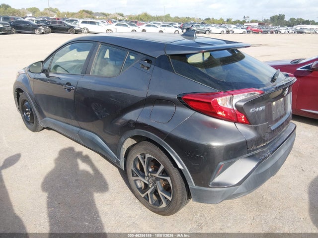 2020 Toyota C-hr Xle მანქანა იყიდება აუქციონზე, vin: JTNKHMBXXL1075415, აუქციონის ნომერი: 46256189