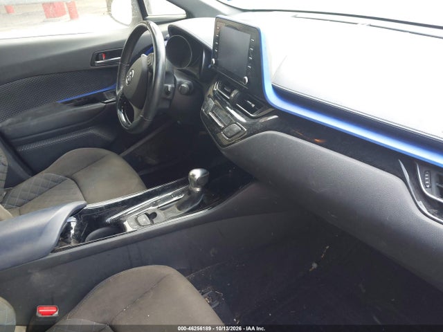 2020 Toyota C-hr Xle მანქანა იყიდება აუქციონზე, vin: JTNKHMBXXL1075415, აუქციონის ნომერი: 46256189